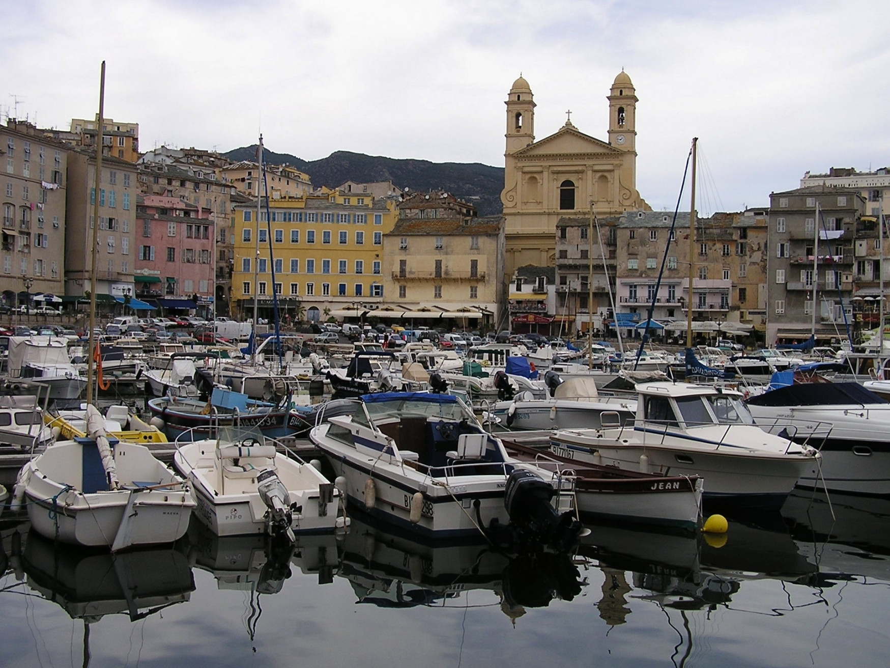Яхты и катера в Бастии, Франция. Фото 4 – фотографии Франции