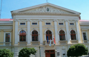 Ратуша в городе Дьюла, Венгрия – фотографии Венгрии