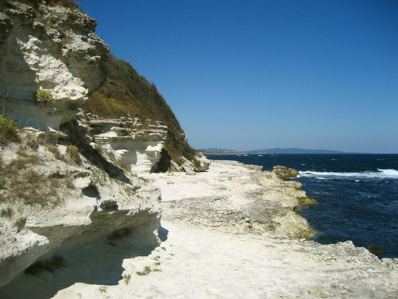 Скалы в Царево, Болгария. Фото 1 – фотографии Болгарии