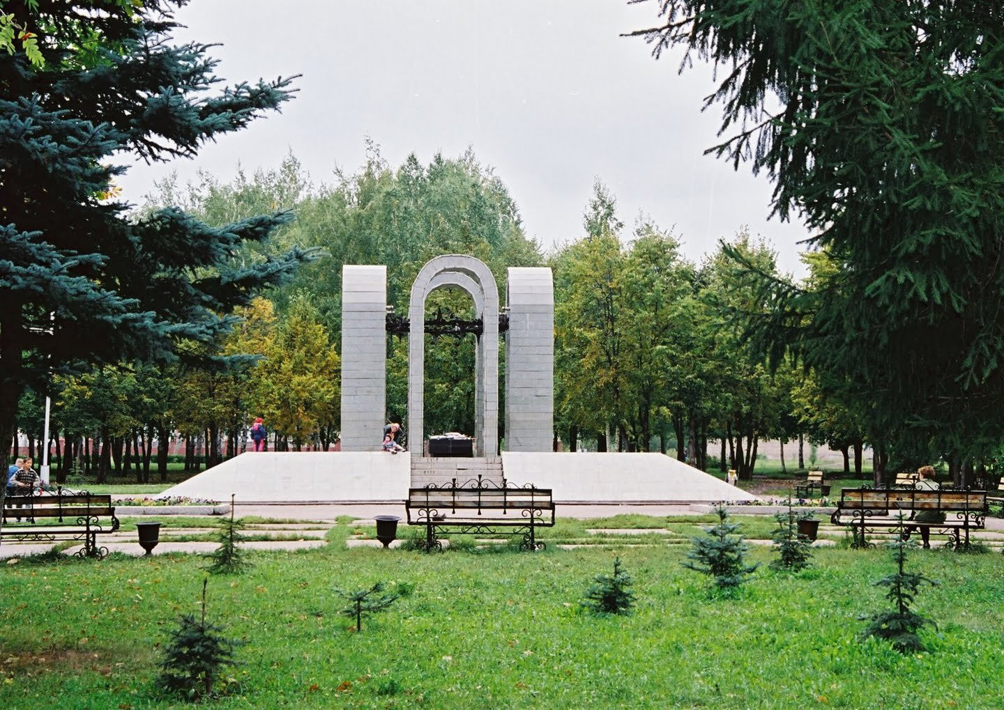 Сквер в Стерлитамак, Россия. Фото 5 – фотографии России