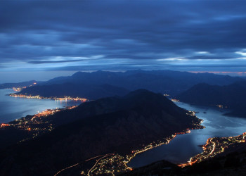 Вечер на побережье Которского залива, Черногория – фотографии Черногории