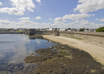 Конкарно, Франция – фотографии Франции