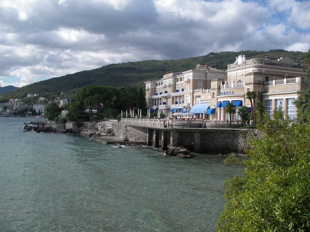 Отели на набережной в Опатии, Хорватия. Фото 5 – фотографии Хорватии