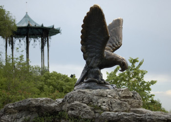 Бронзовый орёл и Китайская беседка, Пятигорск – фотографии России