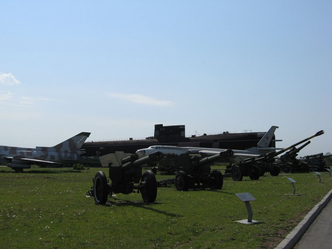 Военная техника в Тольятти, Россия. Фото 1 – фотографии России