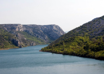 Горы в Крка, Хорватия. Фото 1 – фотографии Хорватии