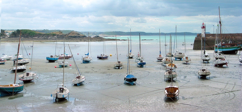 Яхты и катера в Эрки, Франция. Фото 3 – фотографии Франции