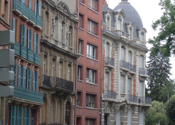 Дома в Тулузе, Франция. Фото 2 – фотографии Франции