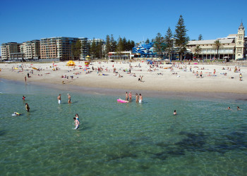 Пляж Гленелг (Glenelg), Аделаида, Австралия – фотографии Австралии