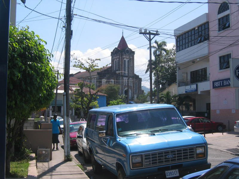 Улица в Порт Антонио, Ямайка. Фото 4 – фотографии Ямайки