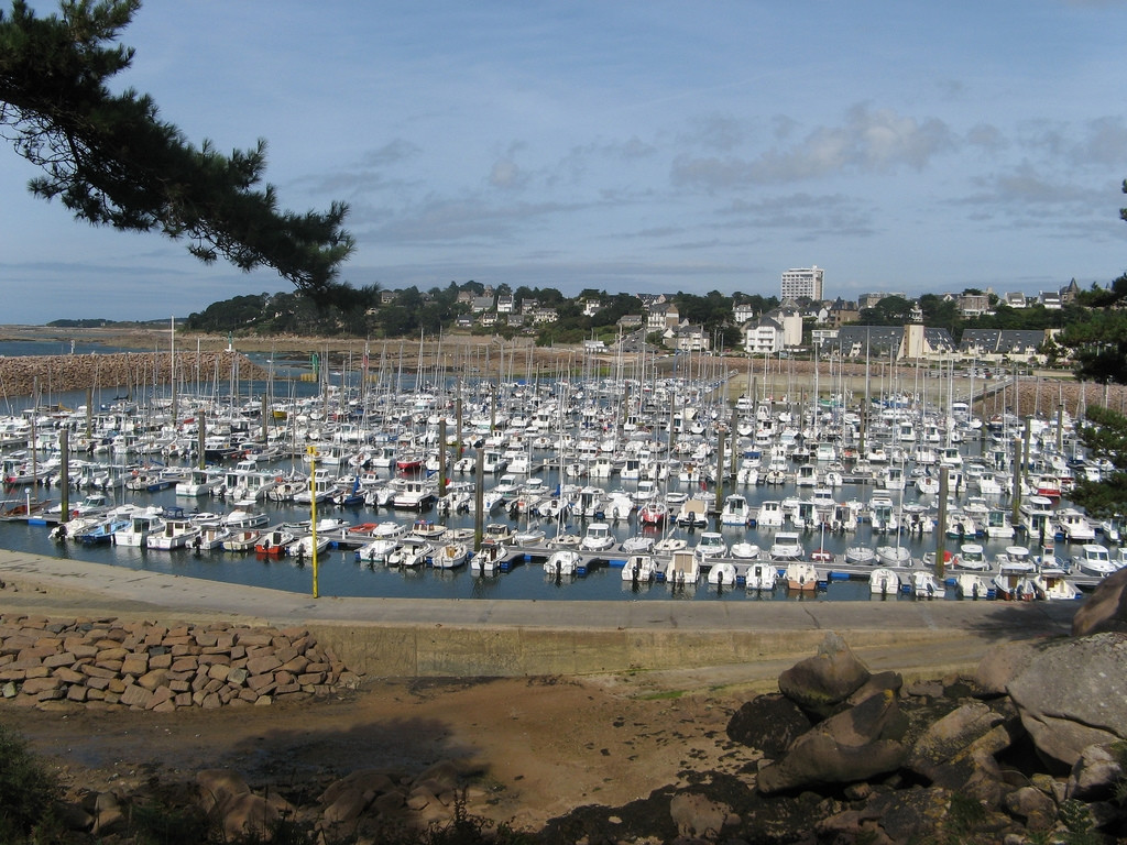 Яхты и катера в Требердене, Франция. Фото 2 – фотографии Франции