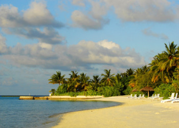 Пляж в Северный Мале Атолл, Мальдивы. Фото 3 – фотографии Мальдивских островов