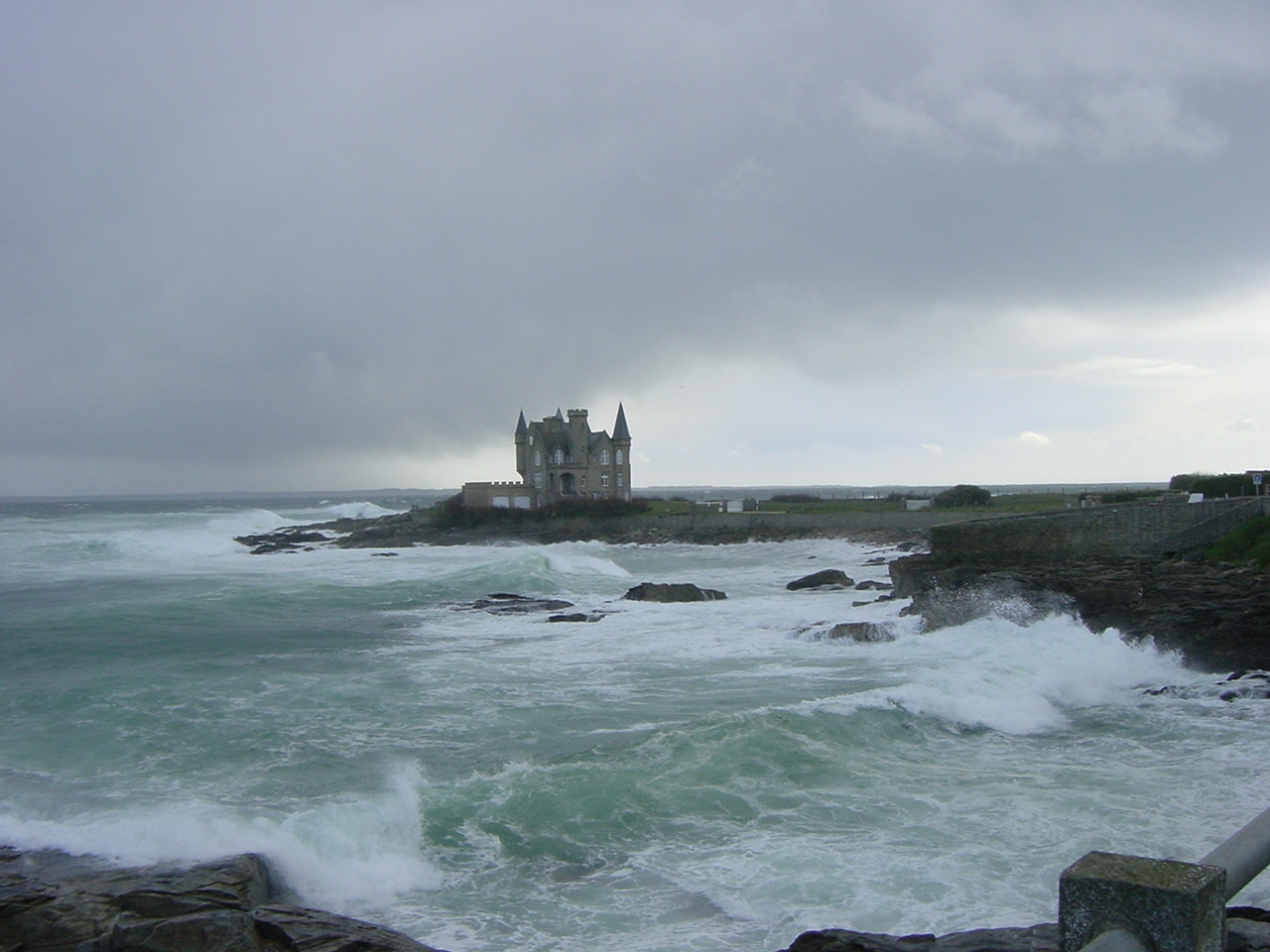 Шторм в Кибероне, Франция – фотографии Франции