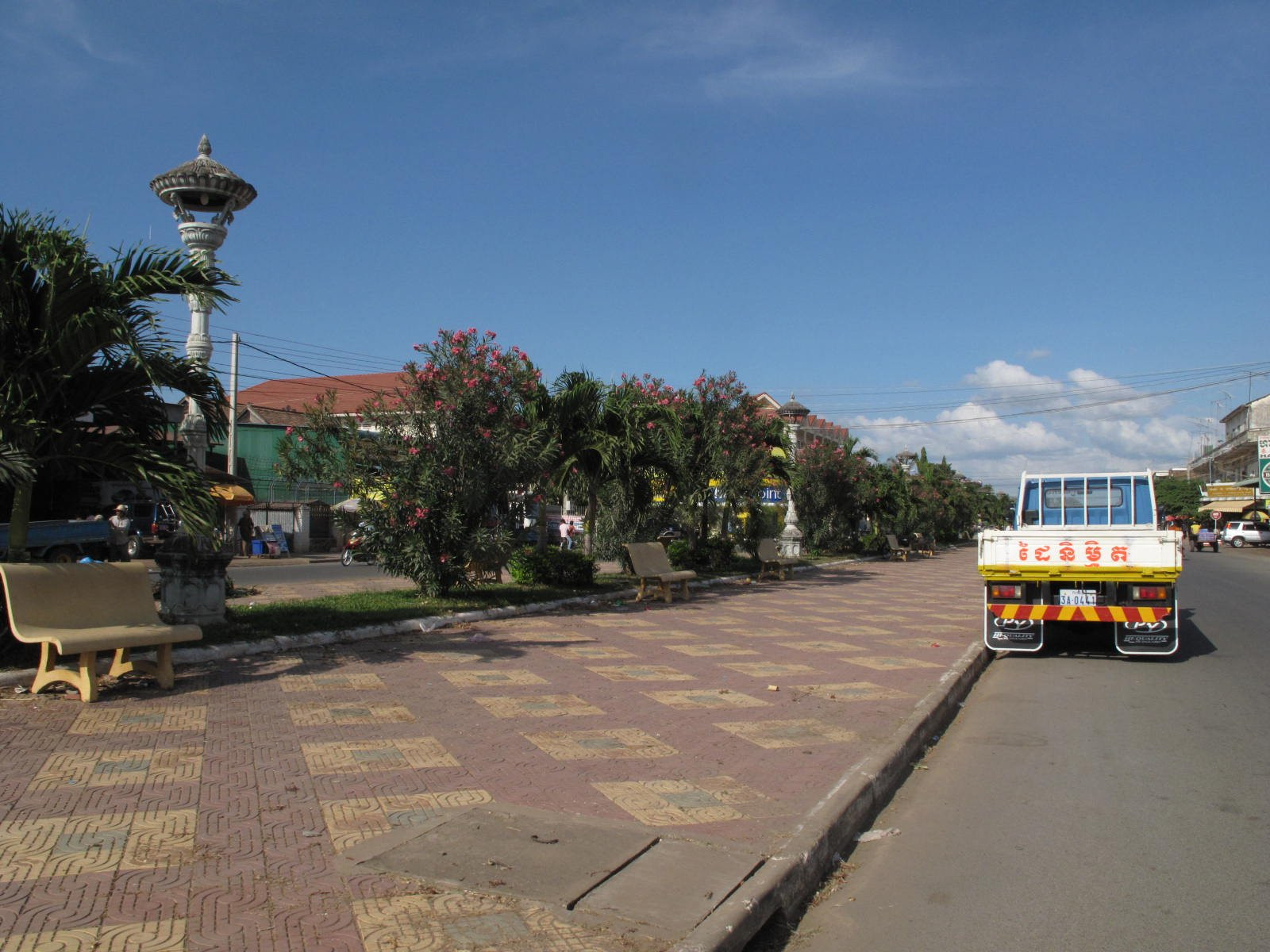 Дорога в Кампонгтяме, Камбоджа – фотографии Камбоджи