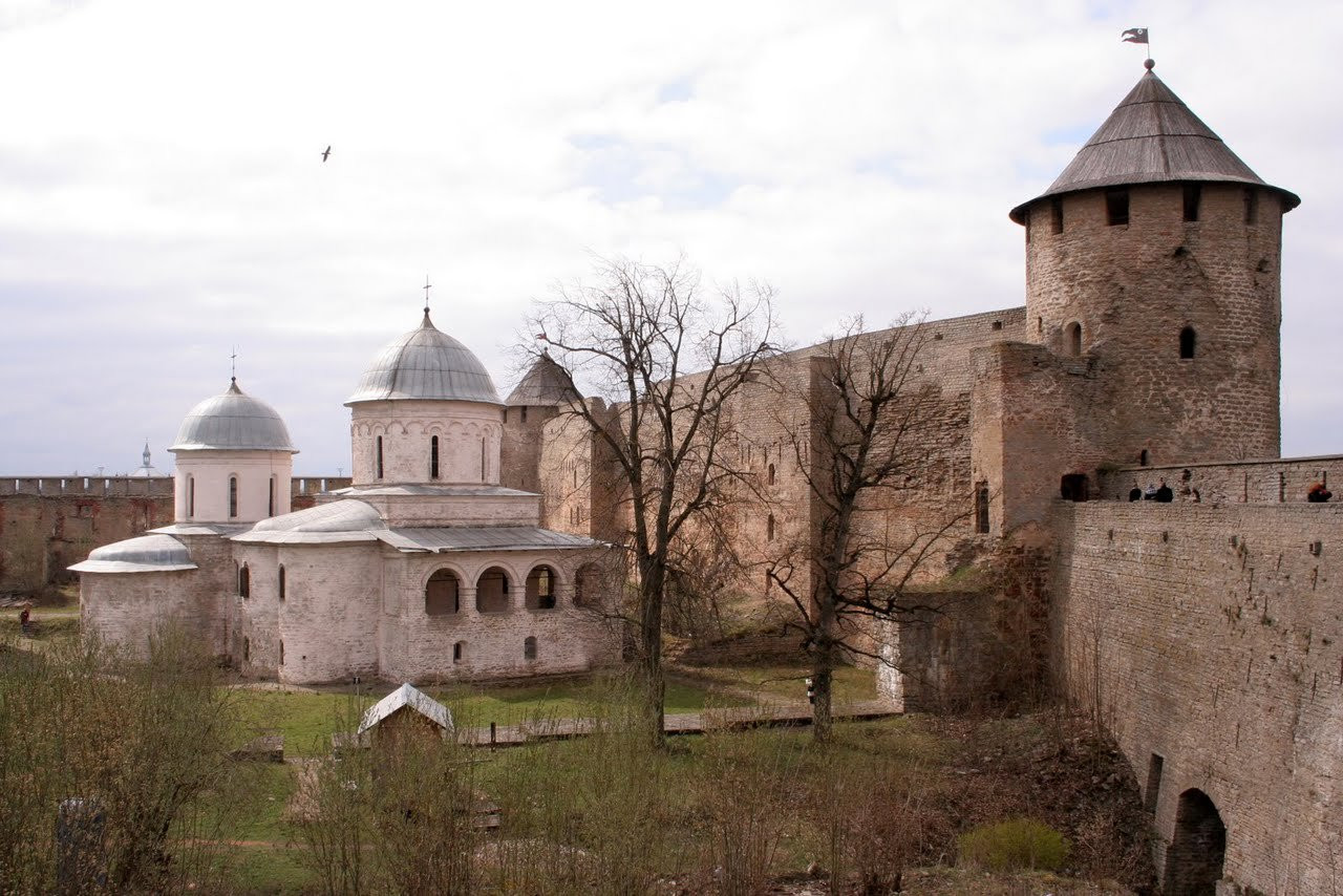 Крепость в Ивангороде, Россия. Фото 4 – фотографии России