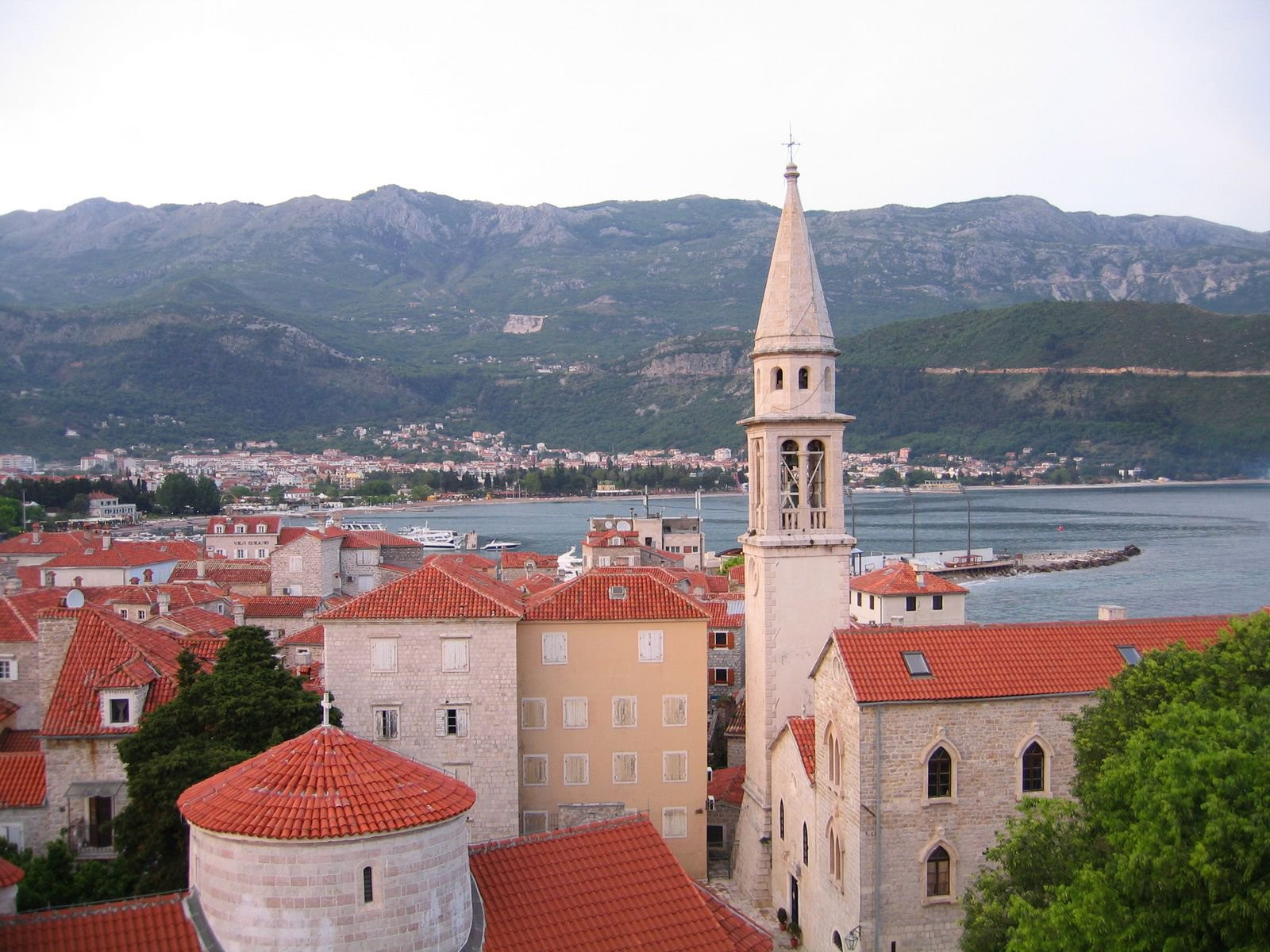 Дома в Будва, Черногория. Фото 6 – фотографии Черногории