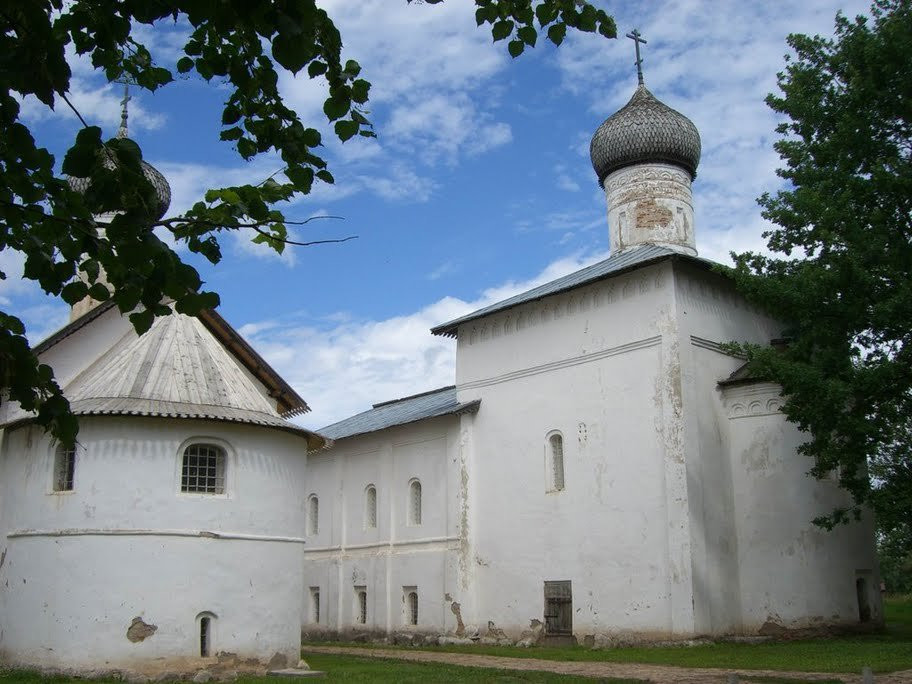 Храм в Старая Русса, Россия. Фото 16 – фотографии России