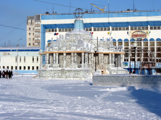 Центральная площадь в воркуте Центральная площадь в воркуте
