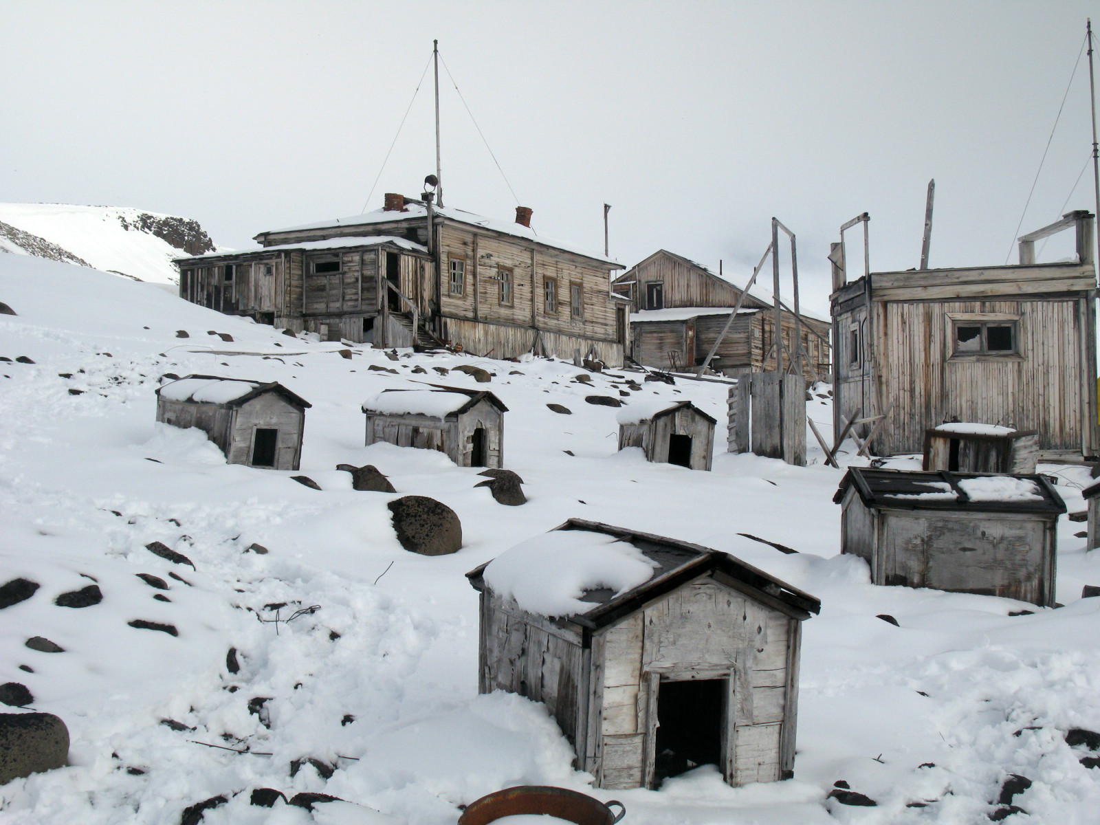 Арктическая станция на острове Гукера – фотографии России