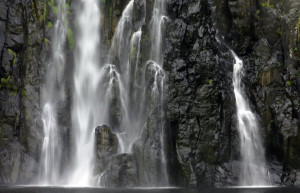 Водопад Ниагара в окрестностях Сен-Сюзанн, Реюньон – фотографии Реюньона