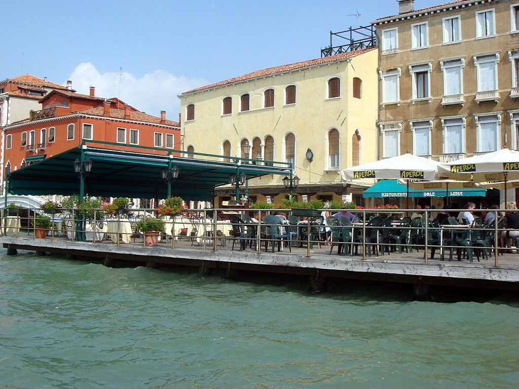 Венеция (итал. Venezia, вен. Venesia) – фотографии Италии