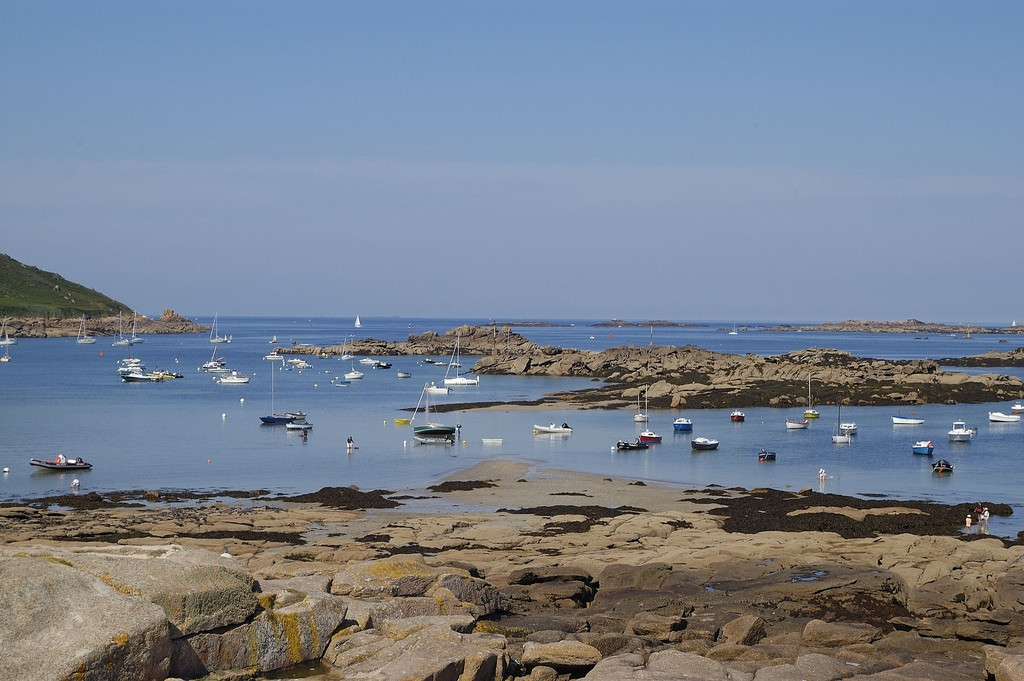 Яхты и катера в Требердене, Франция – фотографии Франции