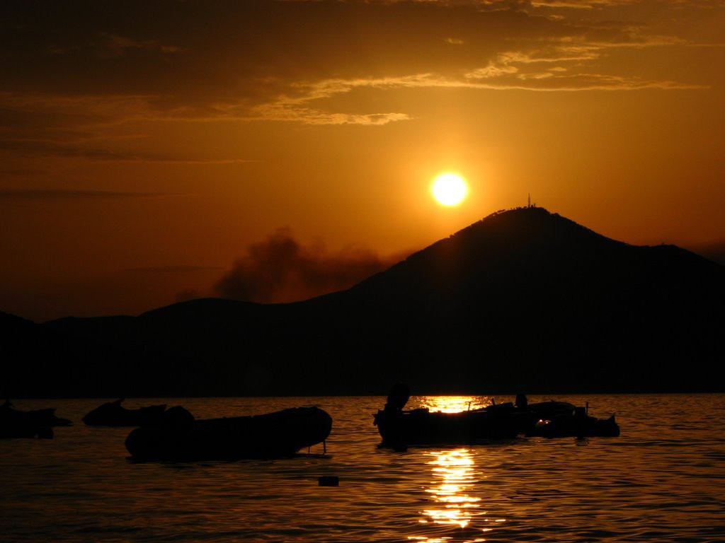 Закат в Святой Стефан, Черногория. Фото 5 – фотографии Черногории