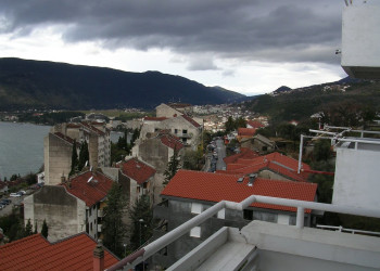 Дома в Херцег-Нови, Черногория. Фото 22 – фотографии Черногории