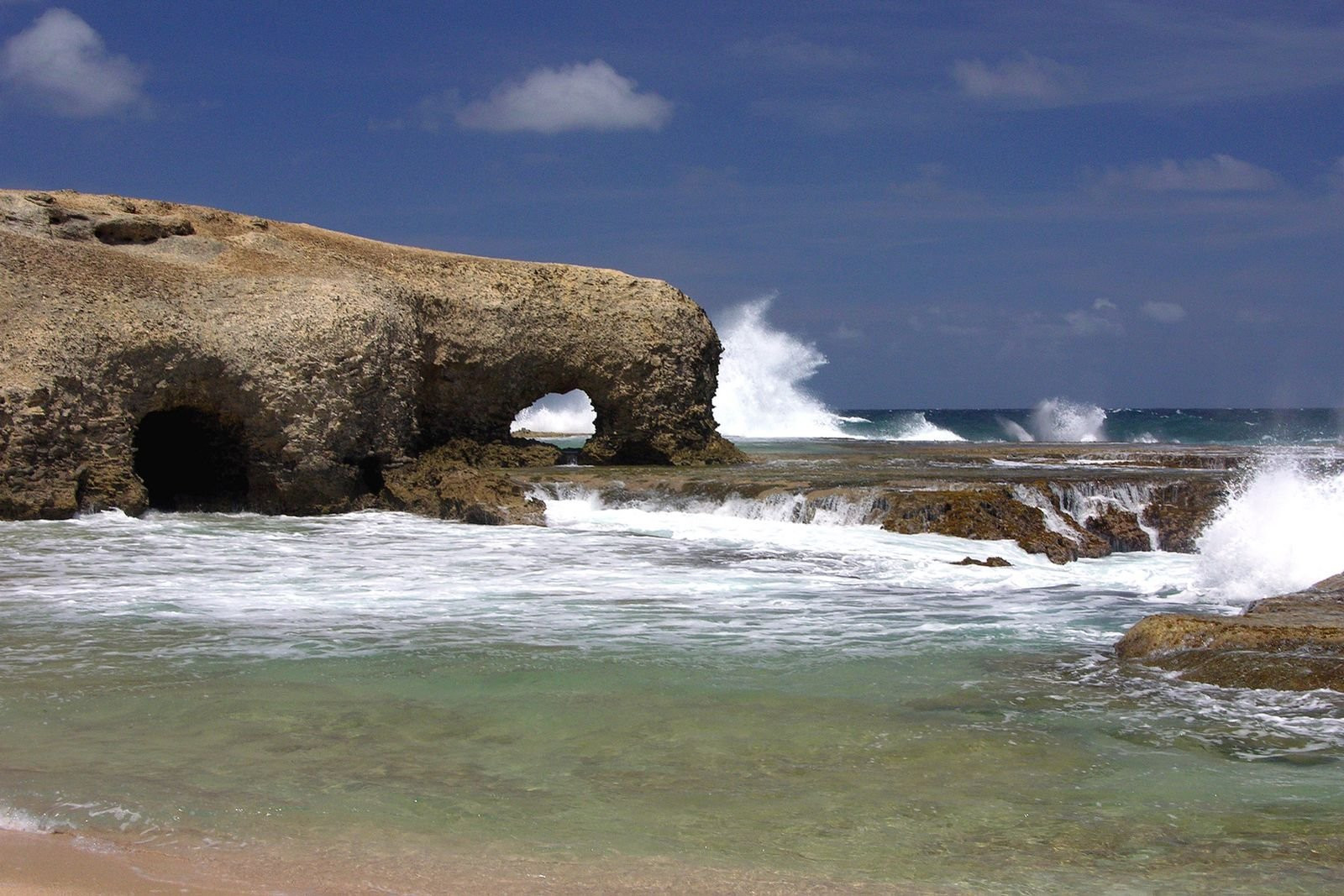 Little Bay, North Coast, Barbados – фотографии Барбадоса