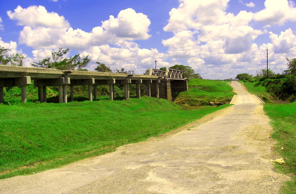 Дорога в Лас Тунас, Куба. Фото 1 – фотографии Кубы