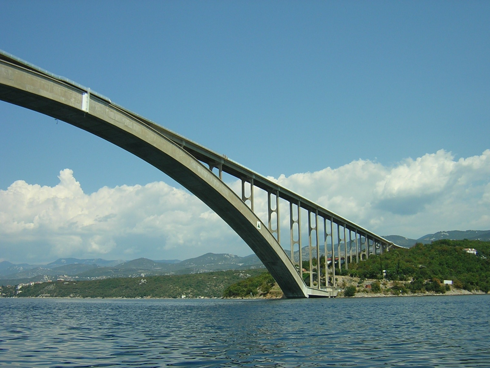 Мост на острове Крк, Хорватия – фотографии Хорватии