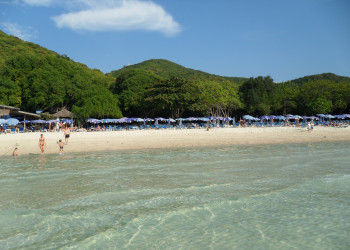 Пляж острова Ко-Лан (Ko Lan), Паттайя, Тайланд – фотографии Таиланда