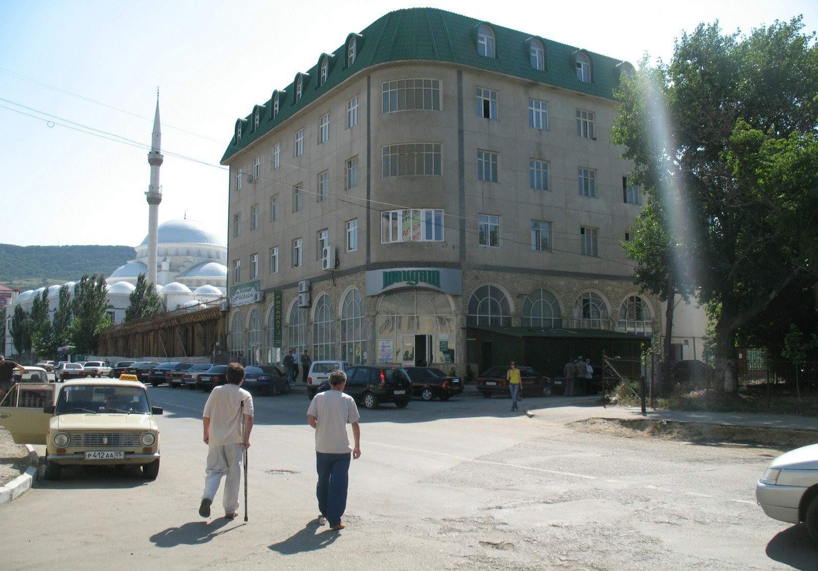 Улица в Махачкале, Россия. Фото 3 – фотографии России