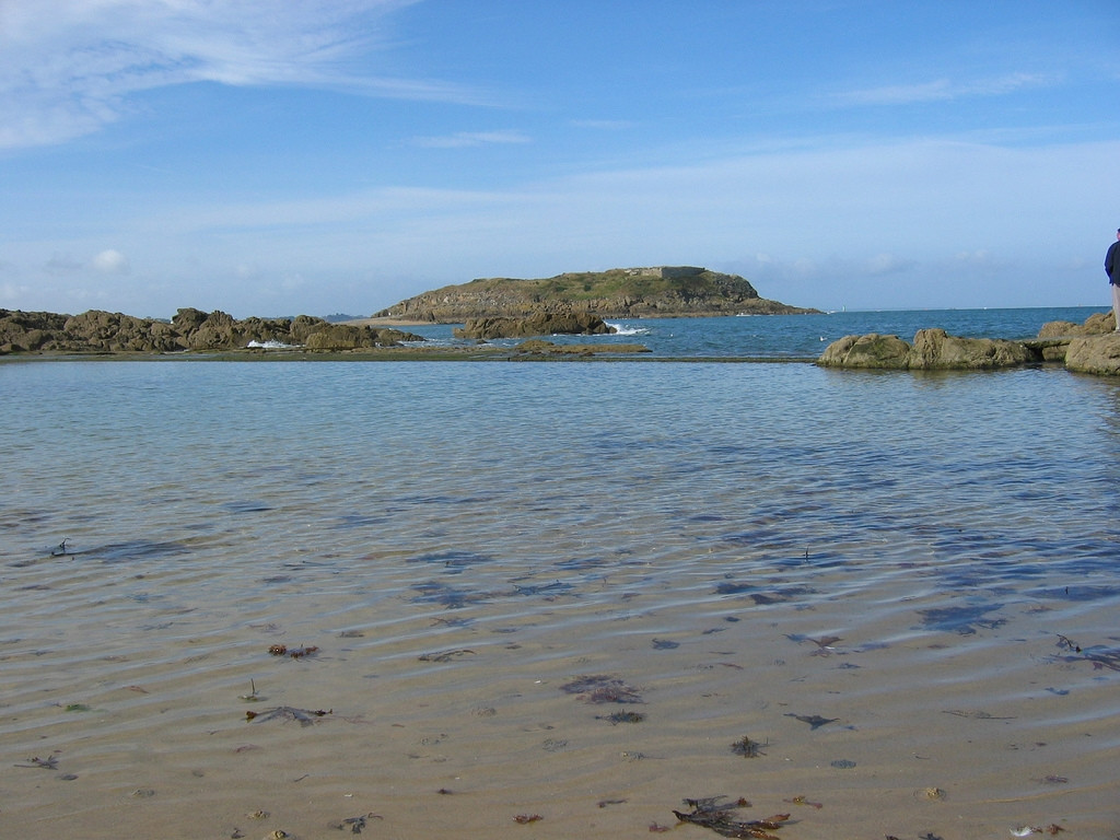 Море в Канкале, Франция – фотографии Франции