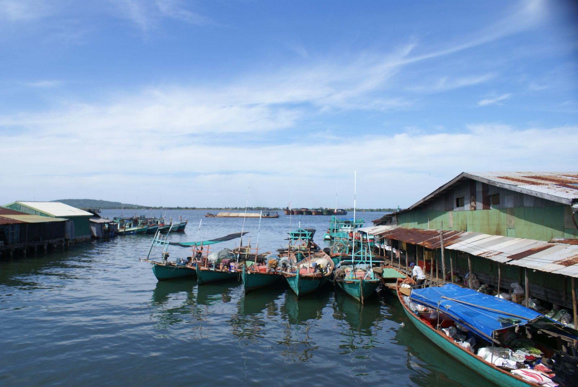 Лодки в Кохконге, Камбоджа – фотографии Камбоджи
