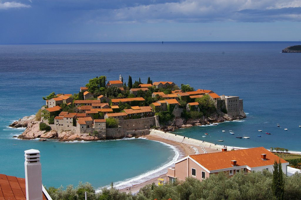 Дома в Святой Стефан, Черногория. Фото 20 – фотографии Черногории