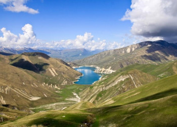 Озеро Кезеной-Ам, Чечня-Дагестан, Северный Кавказ. Фото 1 – фотографии России