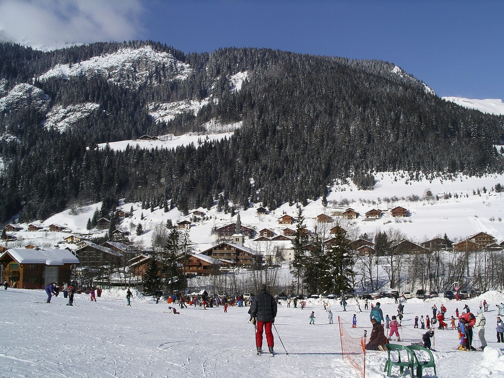 Горнолыжная база в Ла-Шапель-д'Абонданс, Франция. Фото 1 – фотографии Франции