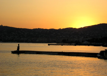 Закат в Жуан-ле-Пен, Франция – фотографии Франции