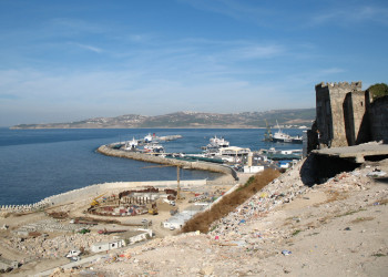 Вид на порт Танжера, Марокко – фотографии Марокко