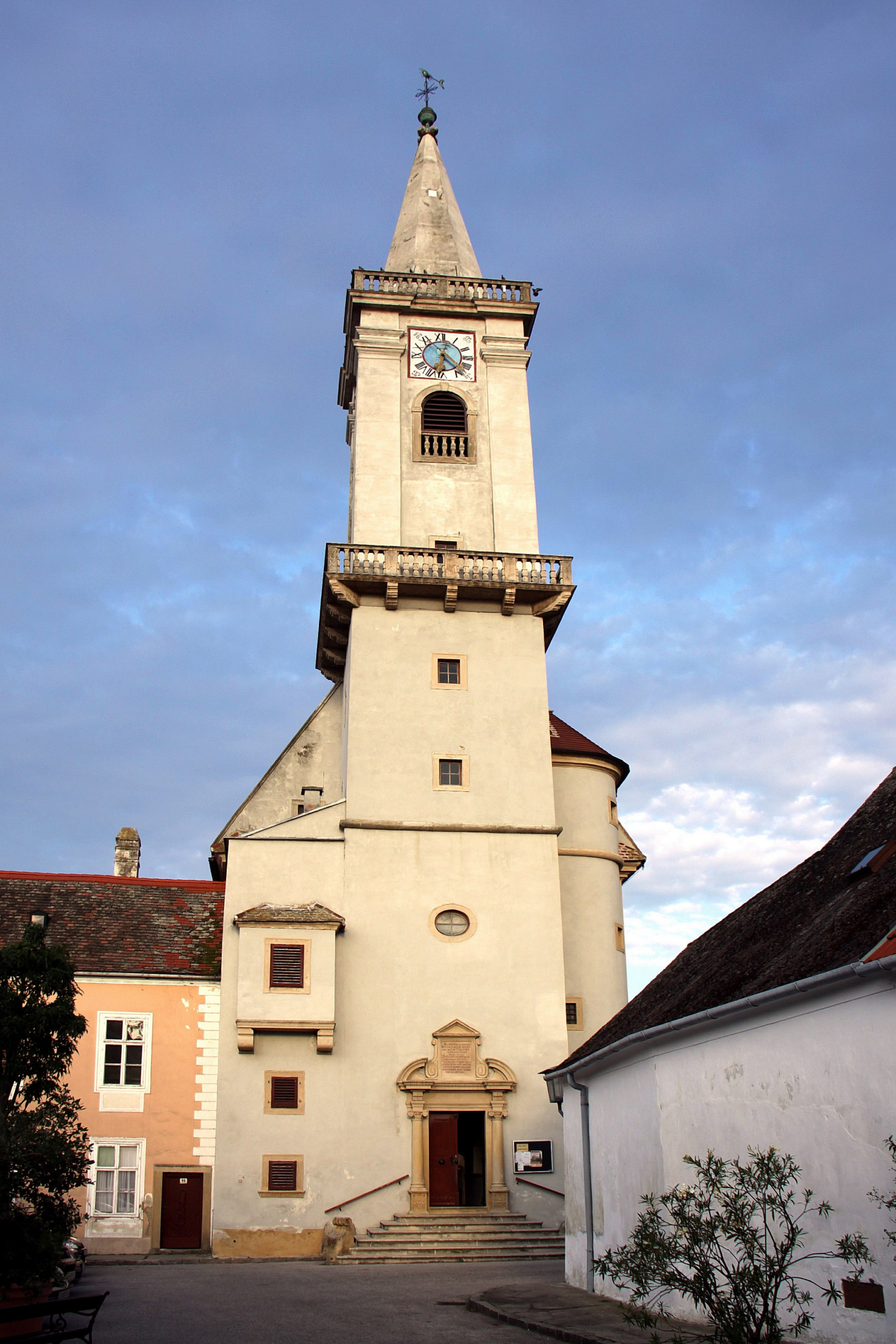 Каталитическая церковь. Руст. Австрия. – фотографии Австрии