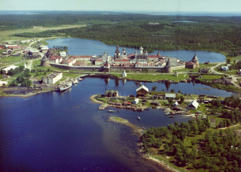 Соловецкий монастырь, фото с самолёта – фотографии России