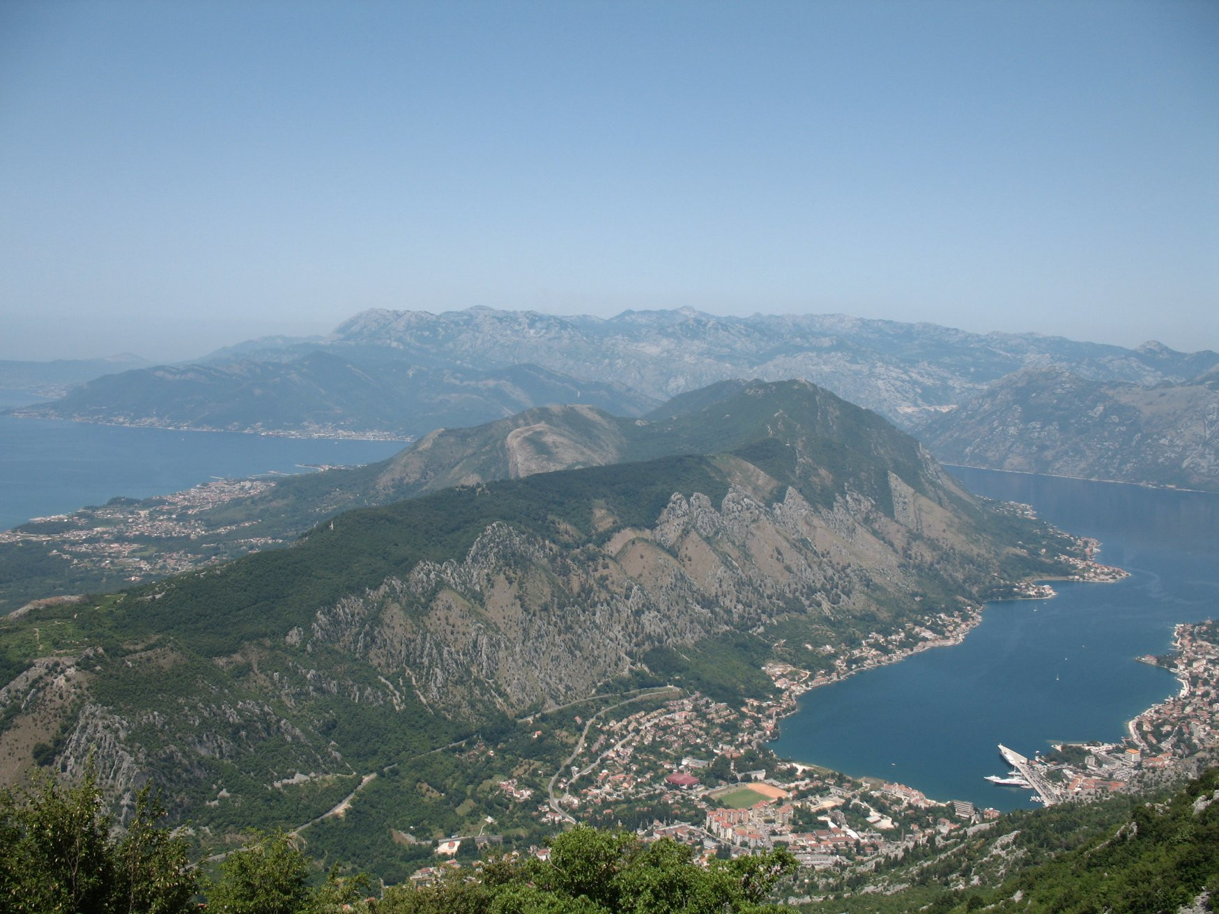 Панорамный вид в Тиват, Черногория. Фото 8 – фотографии Черногории