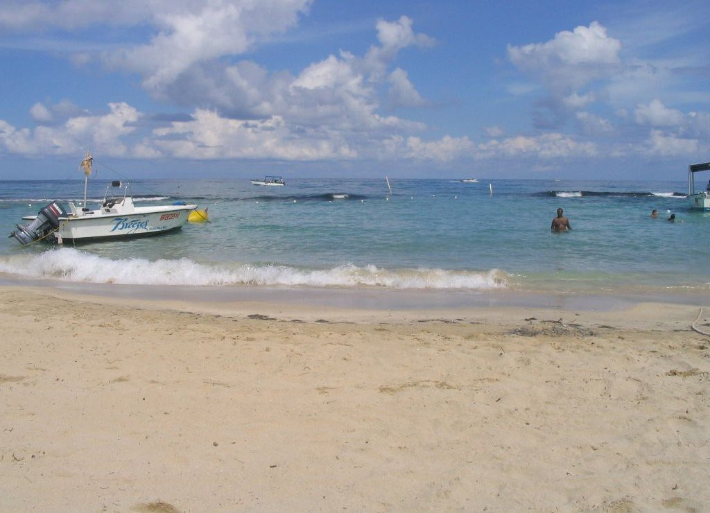 Пляж в Ранэвэй Бэй, Ямайка. Фото 29 – фотографии Ямайки