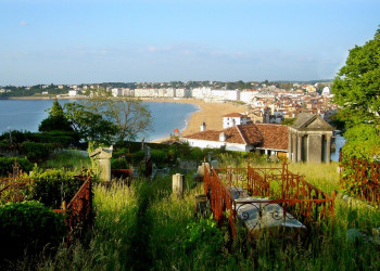 Кладбище в Сибуре, Франция – фотографии Франции