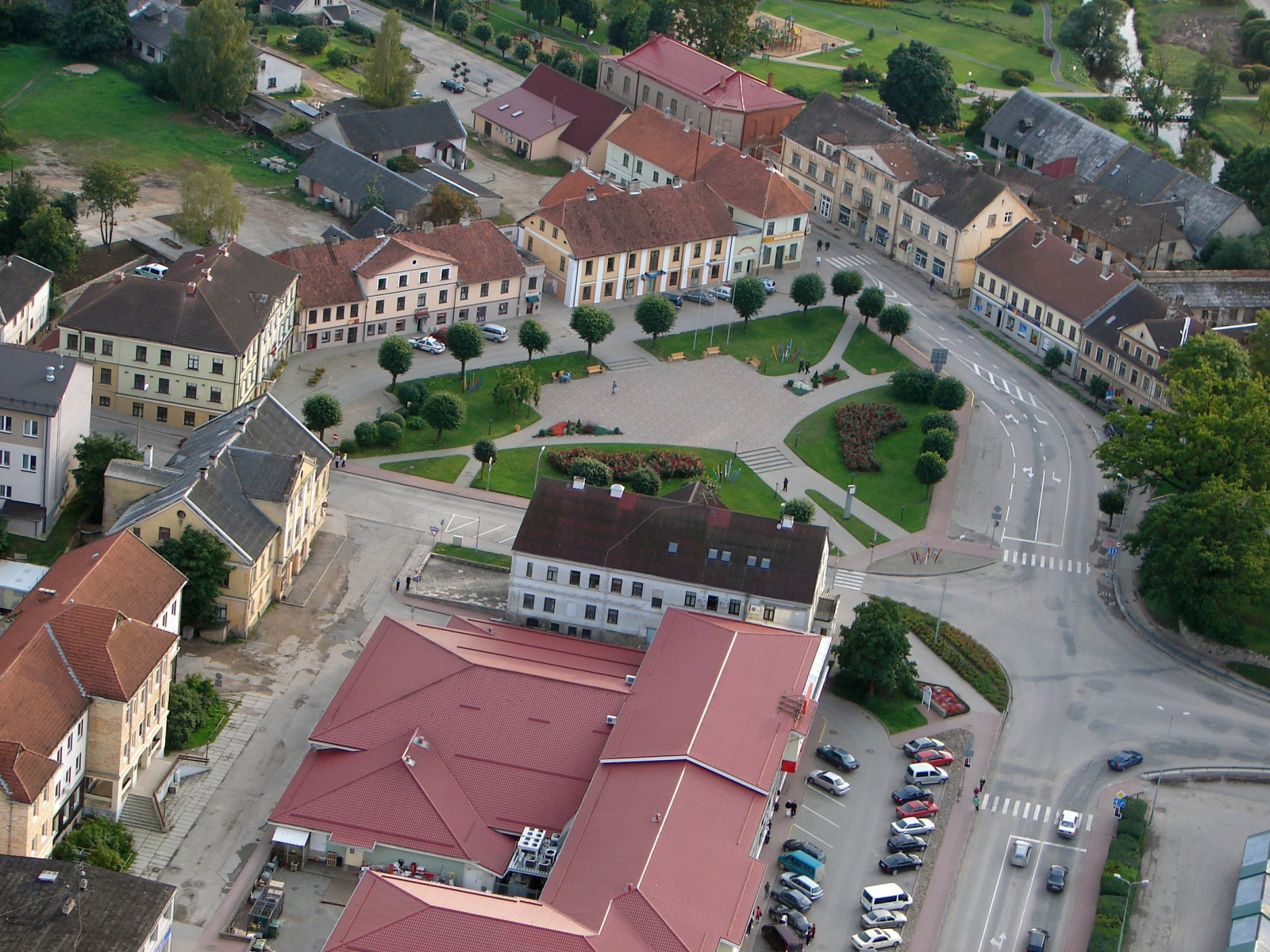 Салдус (Saldus) – небольшой город в западной части Латвии – фотографии Латвии