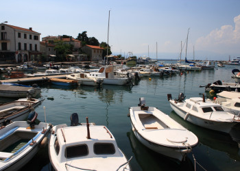 Яхты и катера в Малинске, Хорватия. Фото 8 – фотографии Хорватии