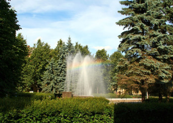 Фонтан в Великие Луки, Россия. Фото 3 – фотографии России