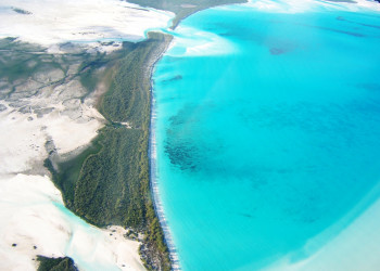 Панорамный вид острова Берри Айлендс, Багамские острова – фотографии Багамских островов