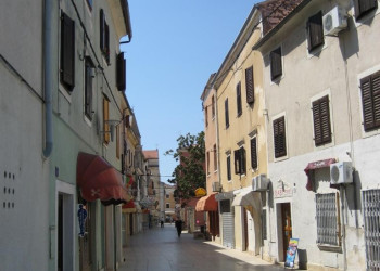 Улица в Умаг, Хорватия. Фото 1 – фотографии Хорватии